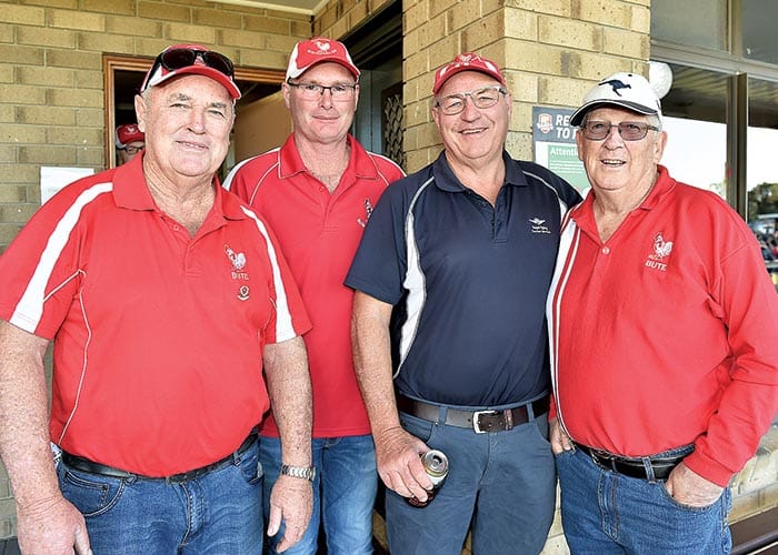 Roosters reunite post image