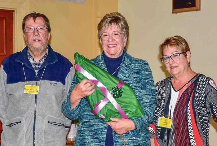 New Guinea in focus at garden club post image