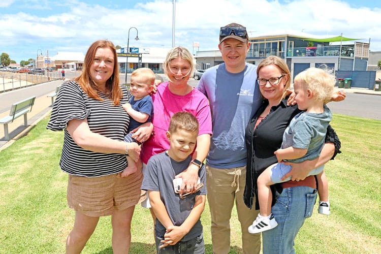 Gala Day returns to Port Vincent post image