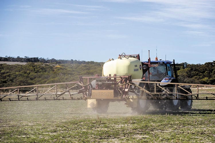 Grower groups take action on spray drift post image