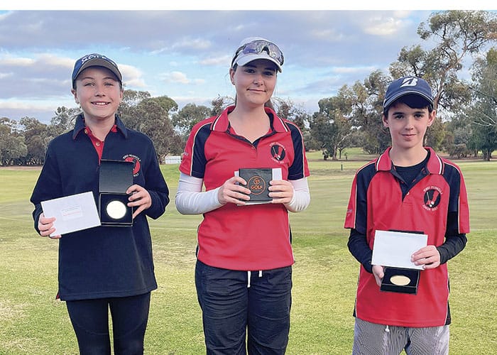 Yorke Peninsula junior golfers compete in Riverland post image