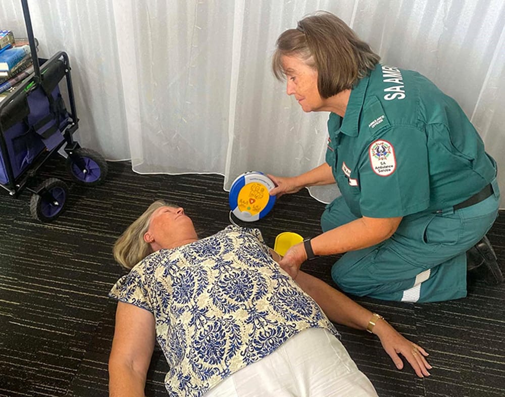Wallaroo community steps up to provide free AED training post image