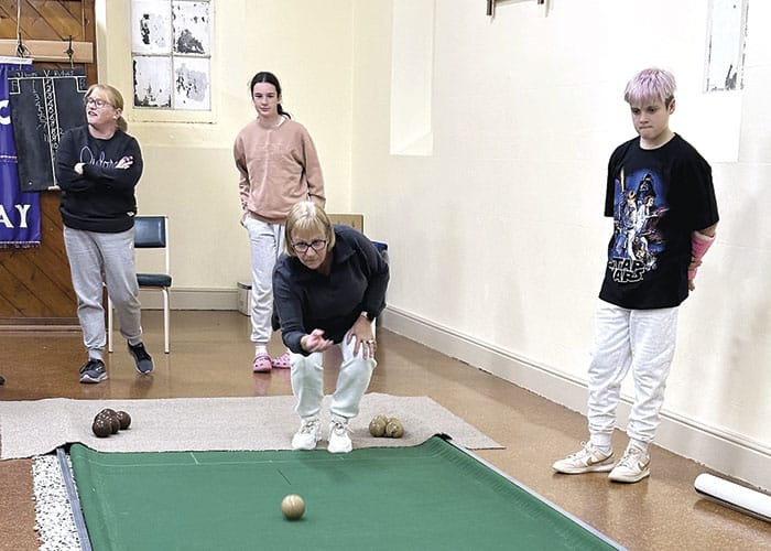 Cross Roads cush bowls post image