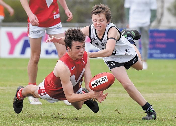 Cougars kick clear away of Bute post image