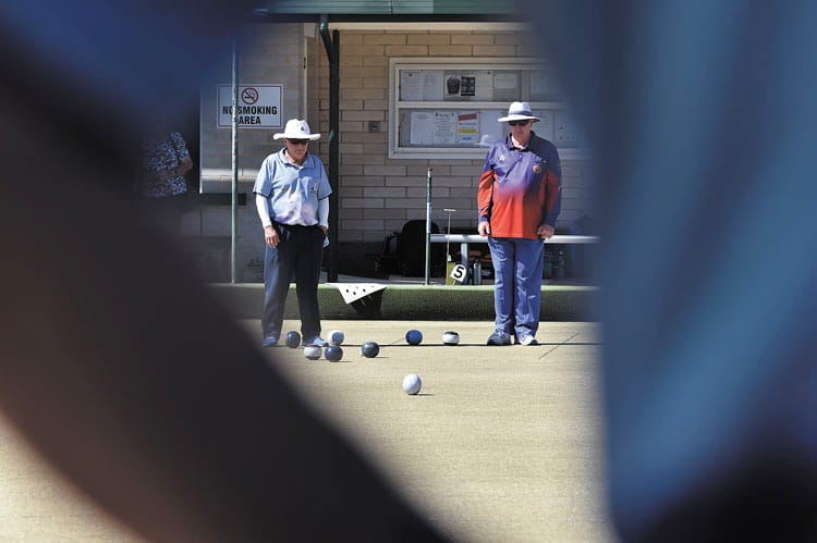 NYP Bowls: Maitland and Arthurton score a close encounter post image