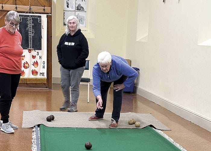 Cross Roads cush bowls post image