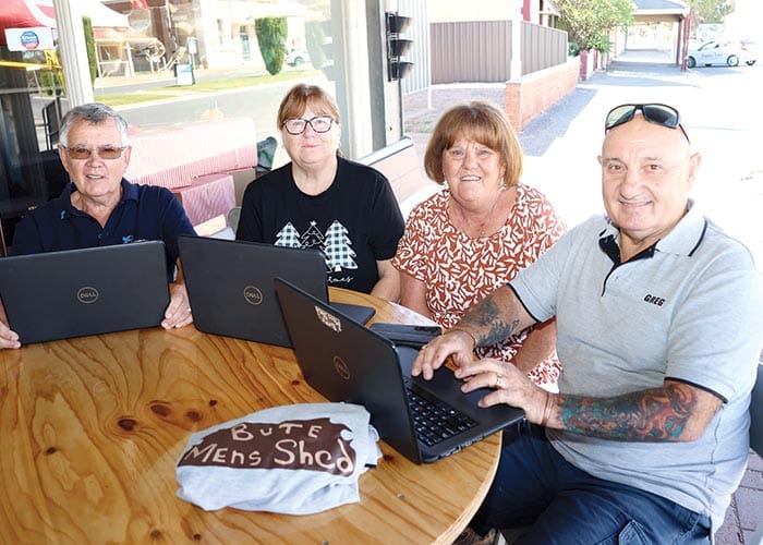 Three Bute community groups receive laptops post image