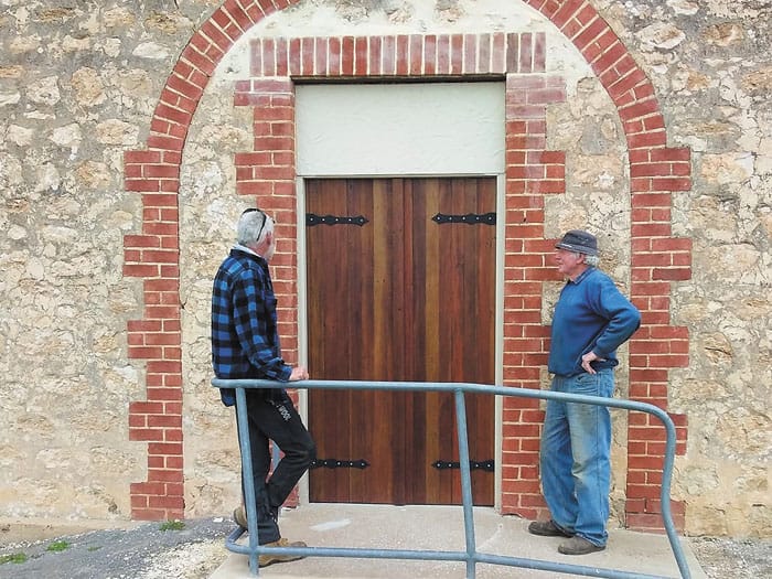 New door for historical 1928 Minlaton building post image