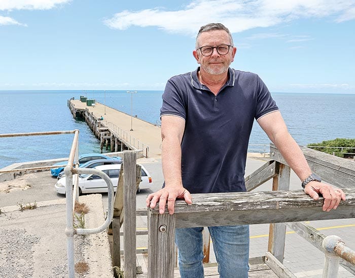 A step up for Edithburgh’s dive stairs post image