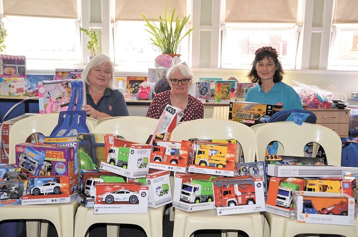 Salvos bring Christmas spirit to Yorketown post image