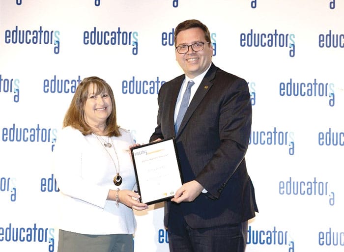 Zelly Ritter leads the way post image