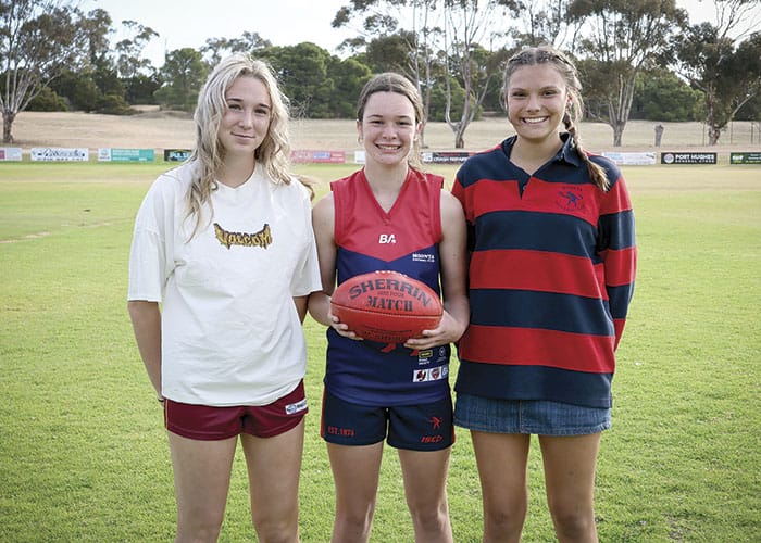 YP girls’ 2025 footy season kicks off post image