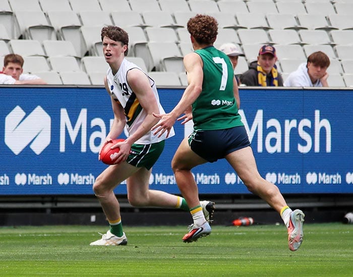 Mitch takes to the MCG post image