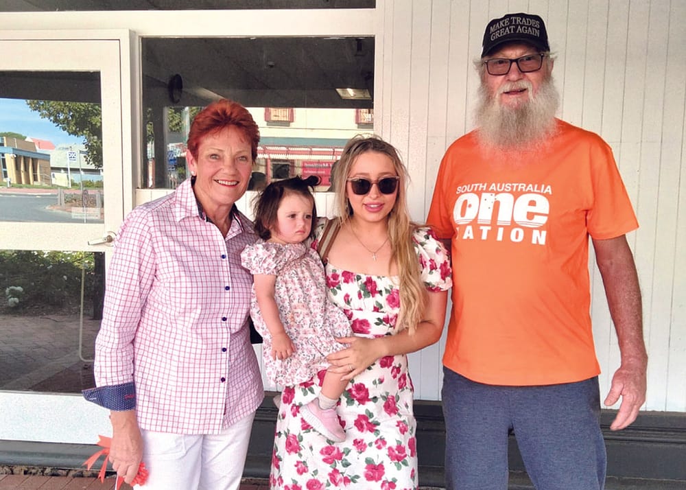 Hanson visits Maitland post image