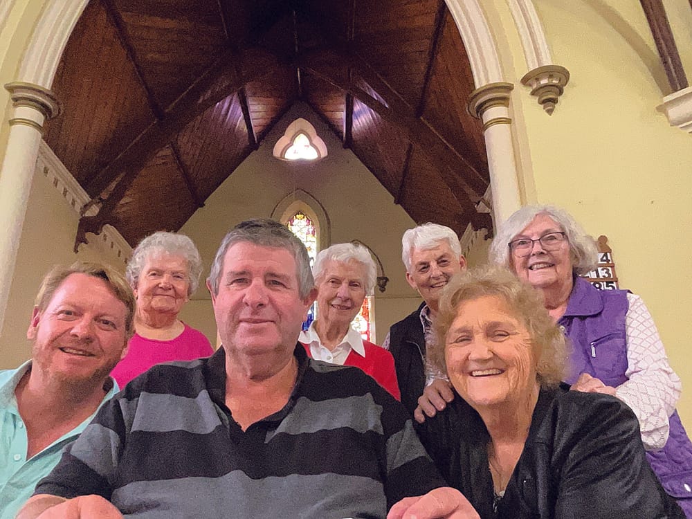 Easter service in the square at Moonta post image