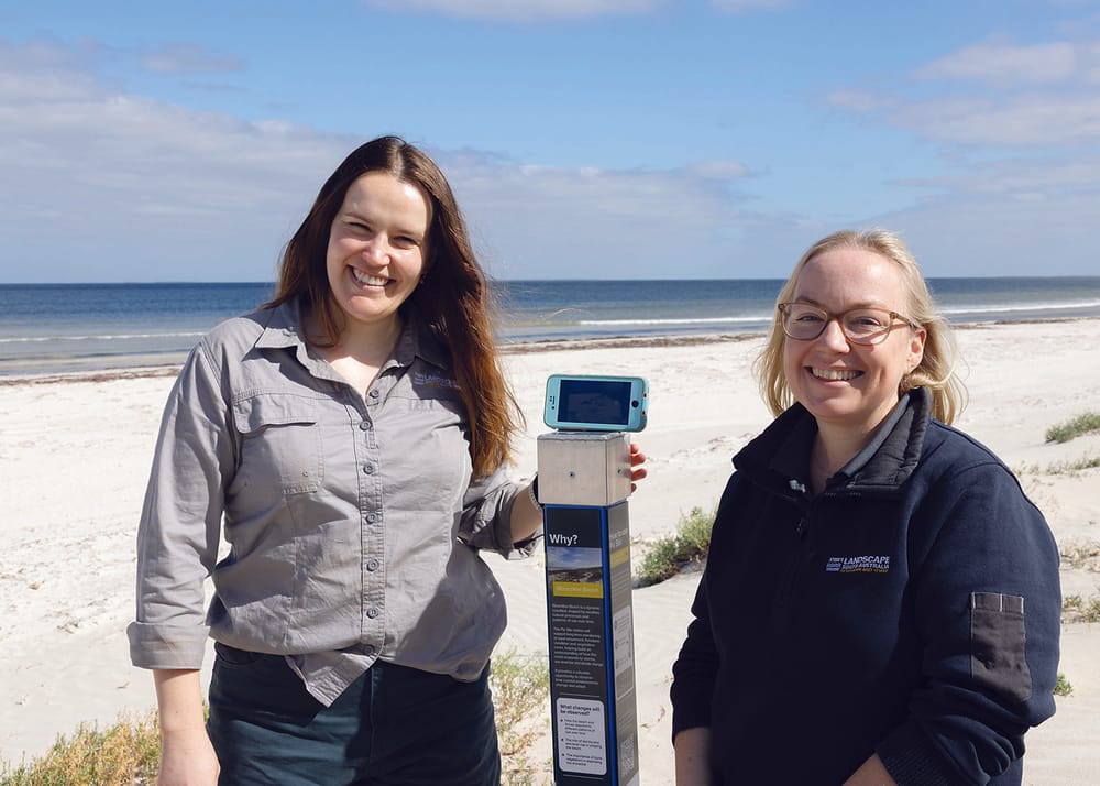 Pix Stix project backs citizen science post image