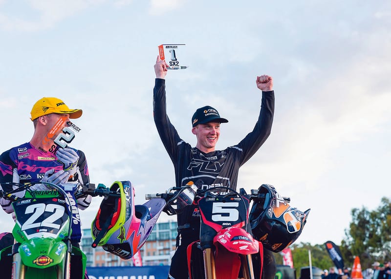 Larwood claims first in Adelaide, makes international debut post image