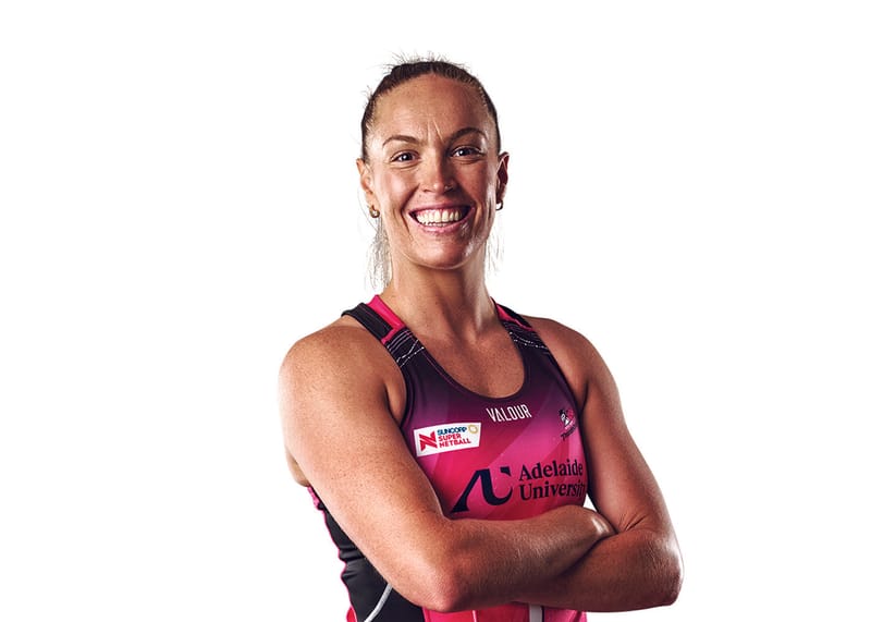 Crows sign Hannah Petty in major recruiting win post image