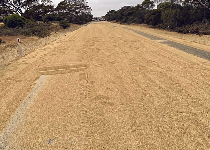 Truck trailer rollover at Inkerman post image