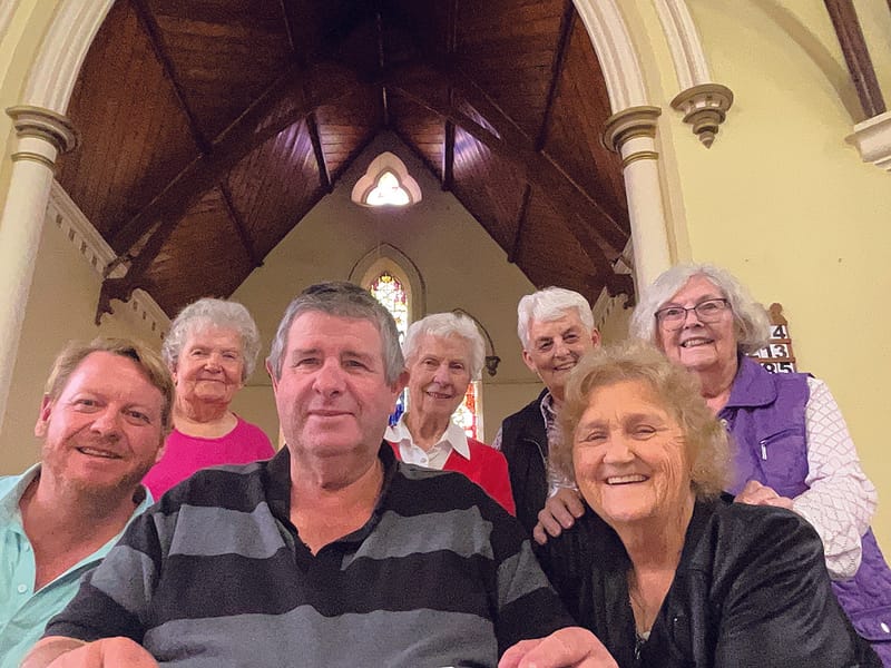 Easter service in the square at Moonta post image